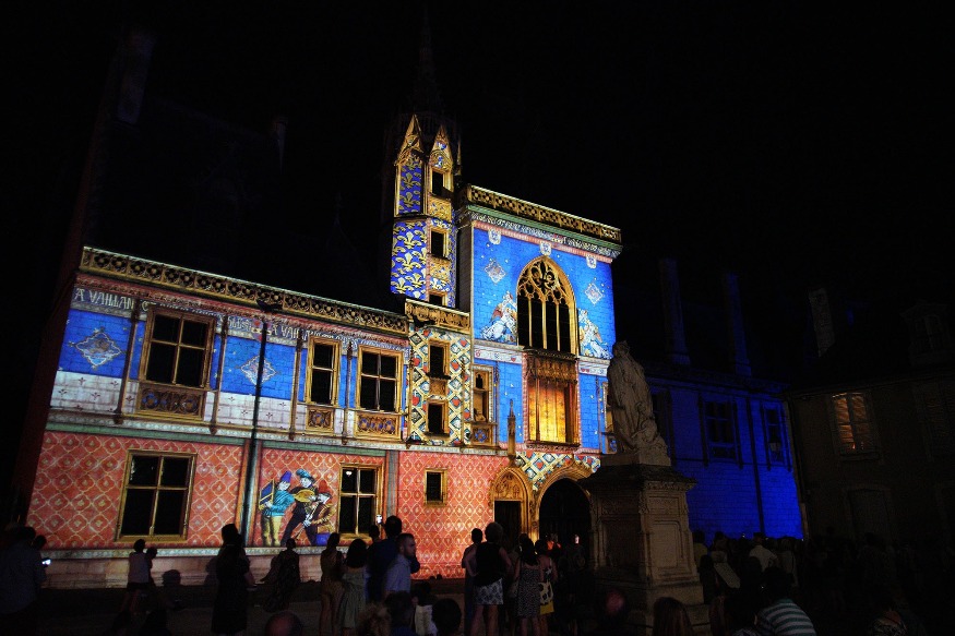 Bourges : lancement des Nuits Lumières ce soir !