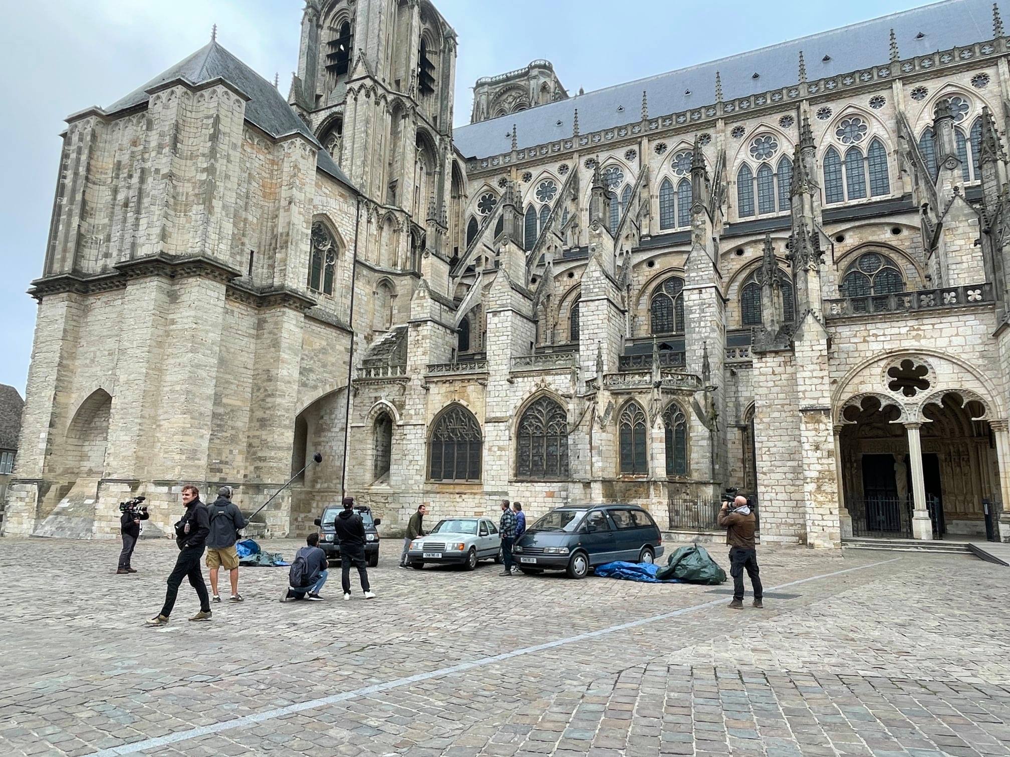 242375970_393548565514123_8956069057735137442_n.jpg (589 KB)